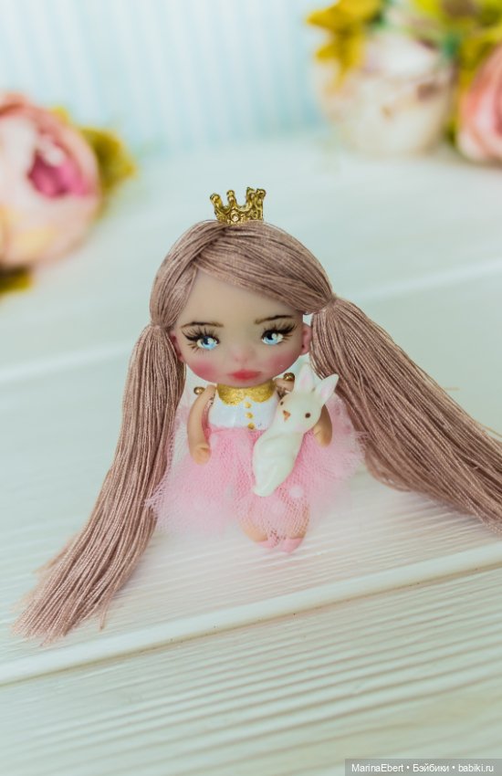 Нежная кнопочка Хелен — Авторские миниатюрные куклы: лепка (фото 2)