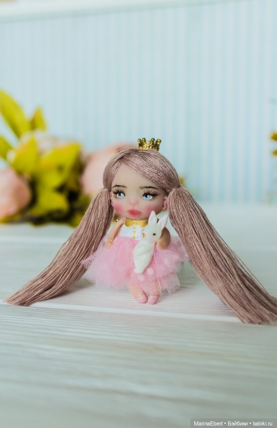 Нежная кнопочка Хелен — Авторские миниатюрные куклы: лепка (фото 4)