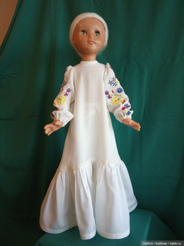 «Во всех ты, душенька, нарядах хороша!..» «Ларец самоцветный» (фото 3)