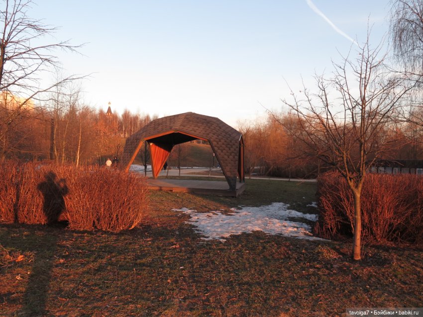 Весна в Москве — Куклы Dyvomir (Дивомир) и Trinity (Тринити): российские шарнирные куклы