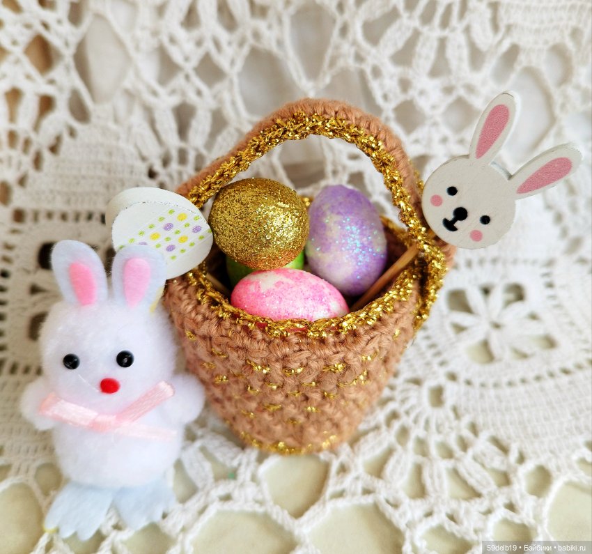 Малыши в пасхальных нарядиках (фото 10)