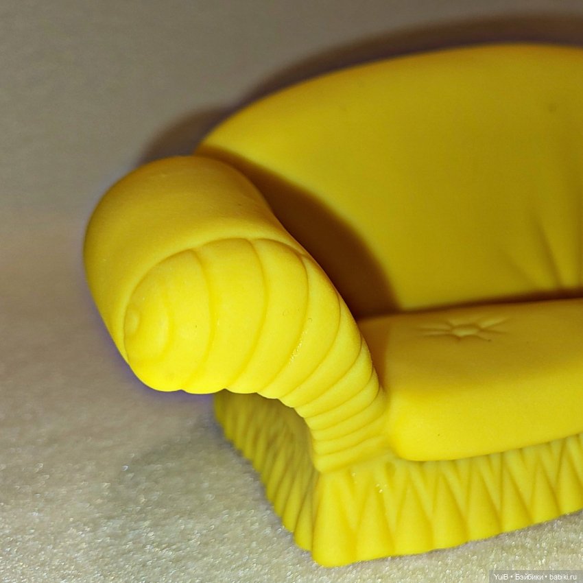 ...Жёлтый диван — Интересные игрушки и фигурки (разное): редкие (фото 7)