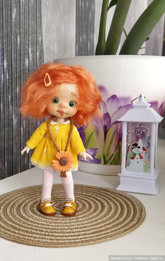 Рыжуля на теле Ob11 с мультяшным личиком (фото 2)