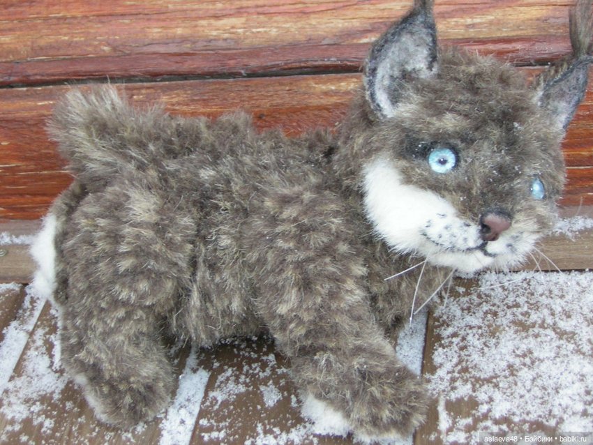 Реалистичная мягкая игрушка Рысенок (фото 2)