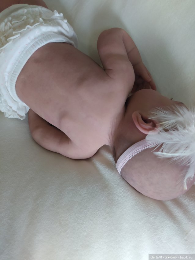 Силиконовая кукла реборн Анна-Мария (фото 9)