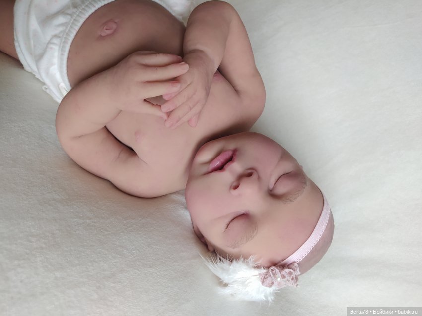 Силиконовая кукла реборн Анна-Мария (фото 7)