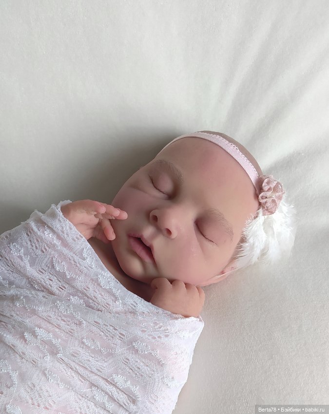 Силиконовая кукла реборн Анна-Мария (фото 2)