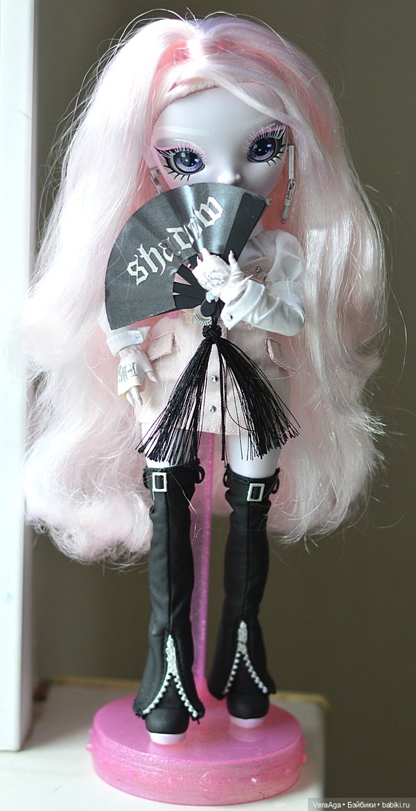 Карла Шупетт от Rainbow High (фото 6)