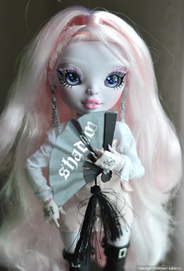 Карла Шупетт от Rainbow High