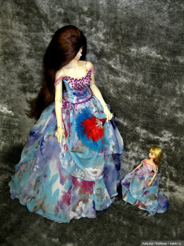 Принцесса в фантазийном наряде