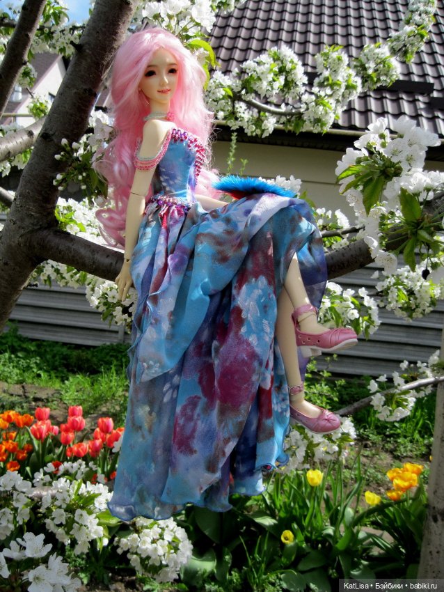 Принцесса в фантазийном наряде (фото 6)