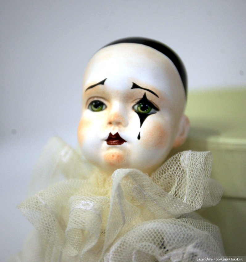 "Белый Пьеро" на выставке "Куклы с характером. Перезагрузка" (фото 8)