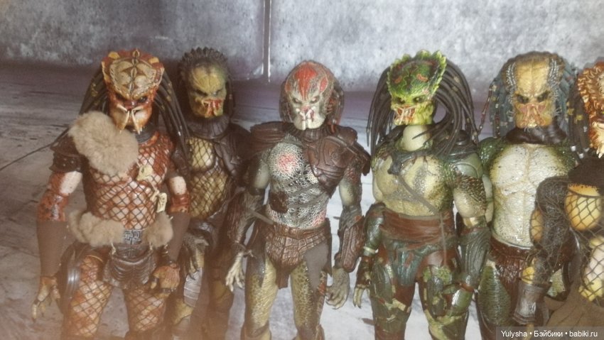 Хищники — Коллекционные фигурки Hot Toys (Хот Тойс) 1:6: фото (фото 2)
