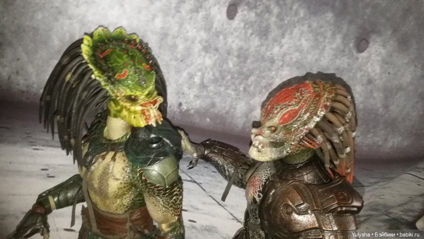 Хищники — Коллекционные фигурки Hot Toys (Хот Тойс) 1:6: фото (фото 8)