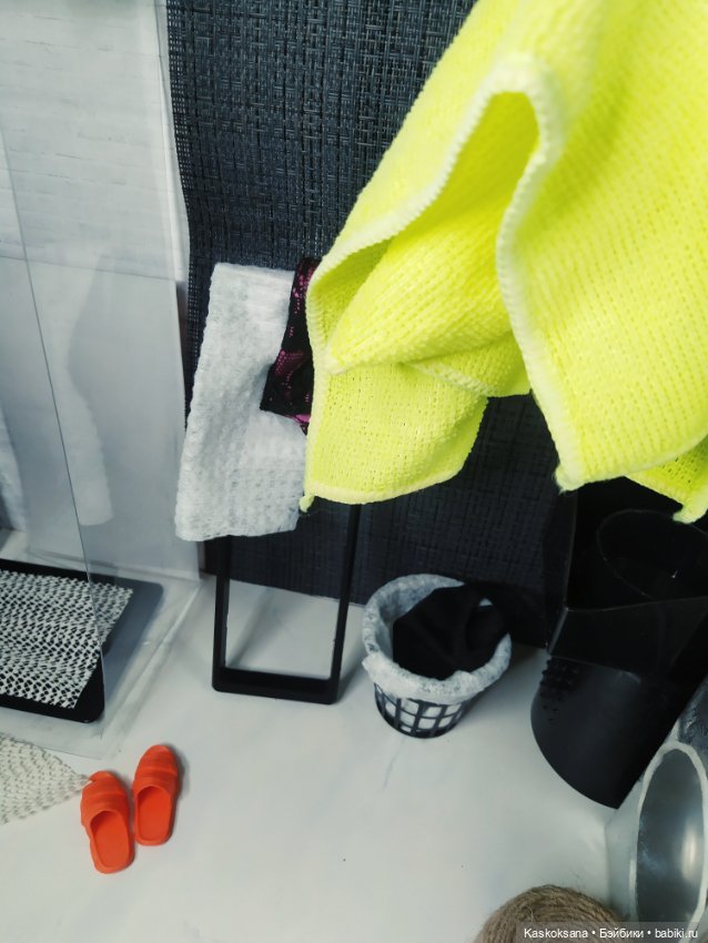 Душевая в черно-белом — Кукольная миниатюра своими руками: еда