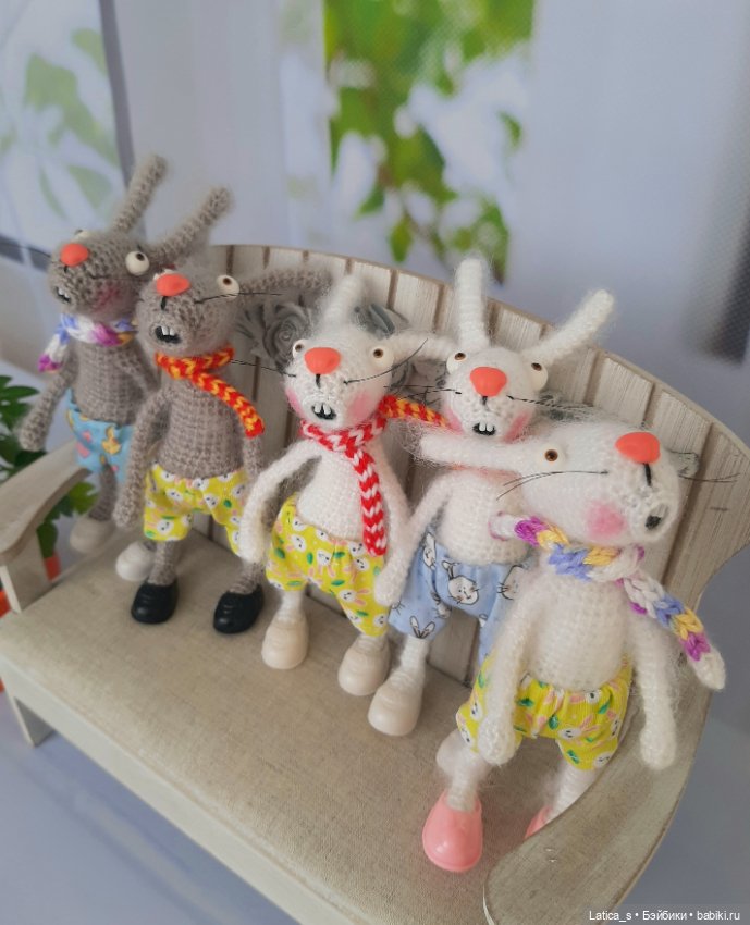 Зайцы удивляйцы — Вязаные игрушки и амигуруми: крючком (фото 5)