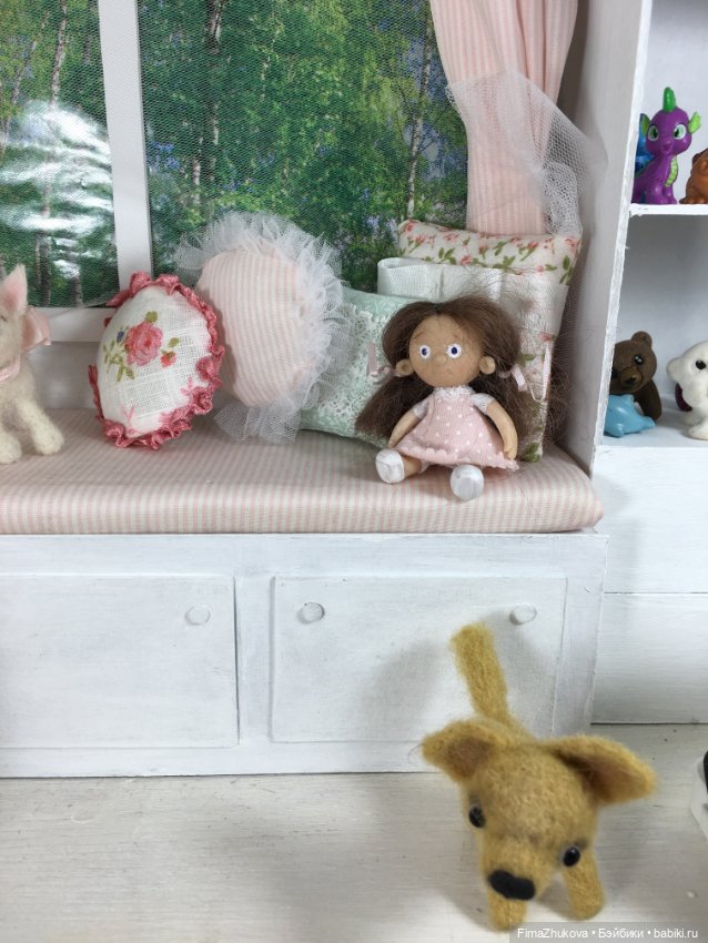 Комната для малышки — Мебель для кукол и домиков: фото