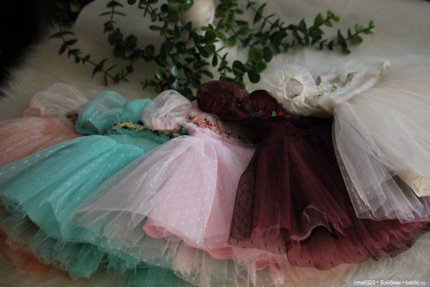Платья, платья, платья — Одежда и обувь для кукол своими руками: фото (фото 9)