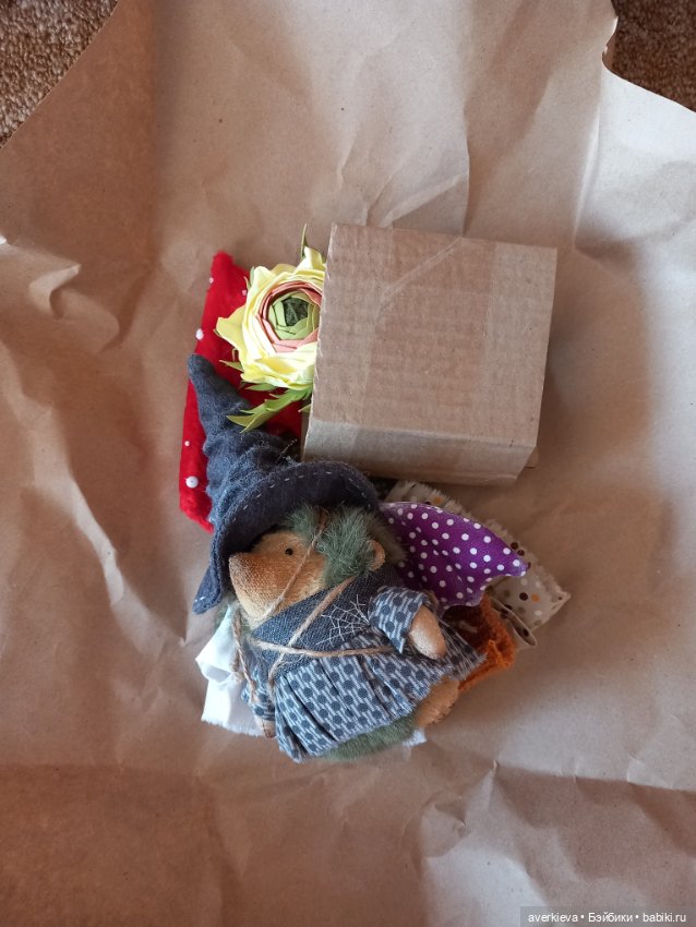 Ежевика Цветочек ранункулюс (фото 3)