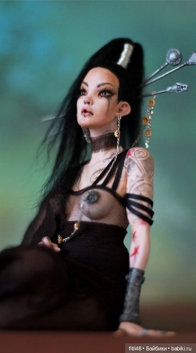 Лесные феи, грустные клоунессы и королевы бурлеска Николь Вест