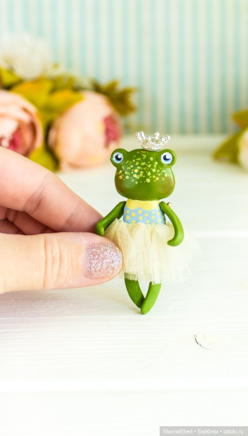 Лягушечка Габи — Авторские миниатюрные куклы: лепка (фото 7)