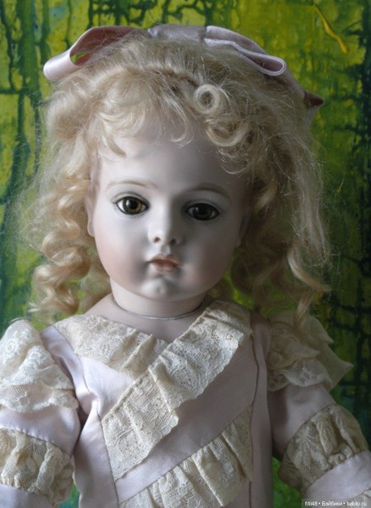 Маргит Гисзер - выдающийся, художник, автор реплик кукол Брю