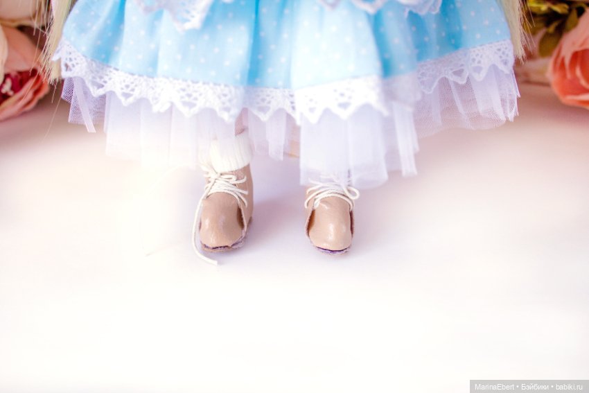 Текстильная куколка Эмили (фото 8)