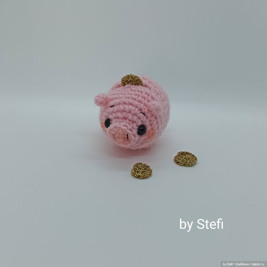 Давно не показывала ничего. Свинка-копилка