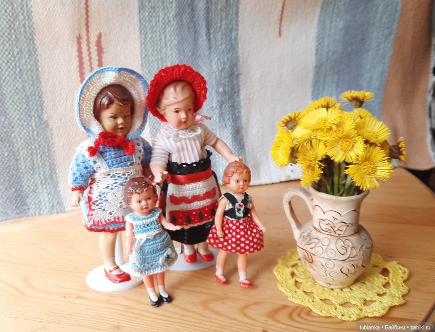 Стоят девчонки, стоят в сторонке👭👩‍❤️‍👩 (фото 3)