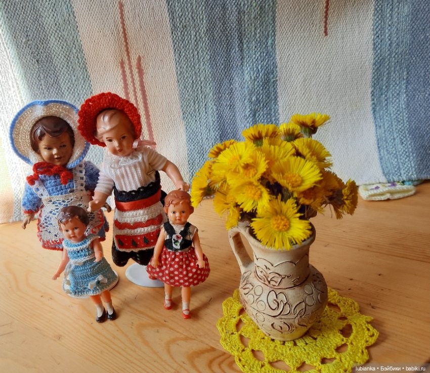 Стоят девчонки, стоят в сторонке👭👩‍❤️‍👩 (фото 4)