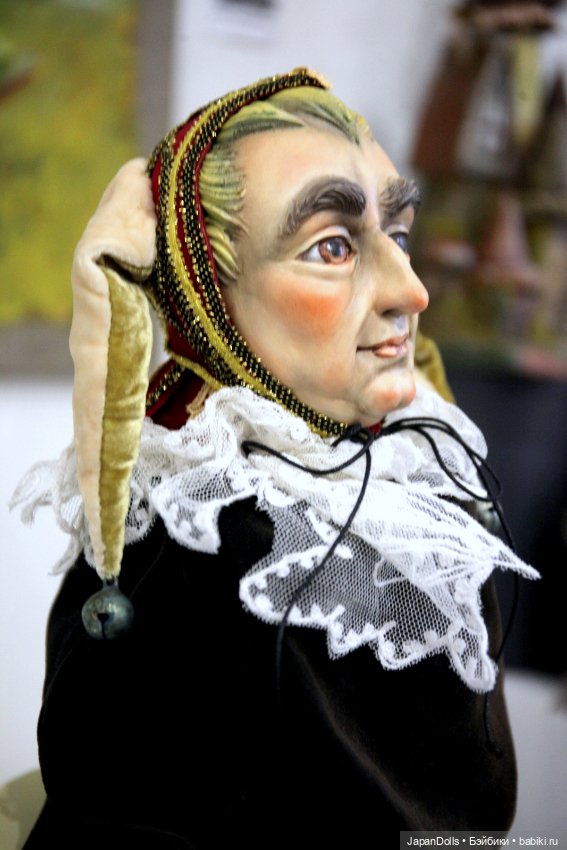 "Шут-сюрпризница" на выставке "Куклы с характером. Перезагрузка" (фото 8)