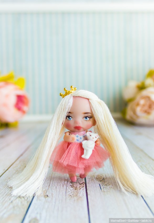 Маленькая кнопочки Бернадетт