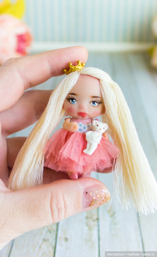 Маленькая кнопочки Бернадетт