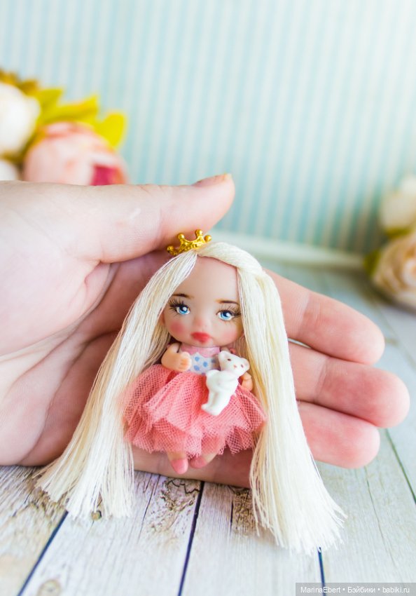 Маленькая кнопочки Бернадетт