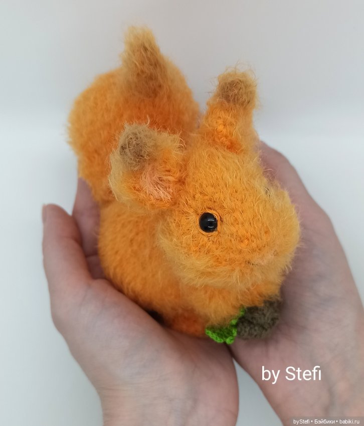 Покажу бельчонка — Вязаные игрушки и амигуруми: крючком