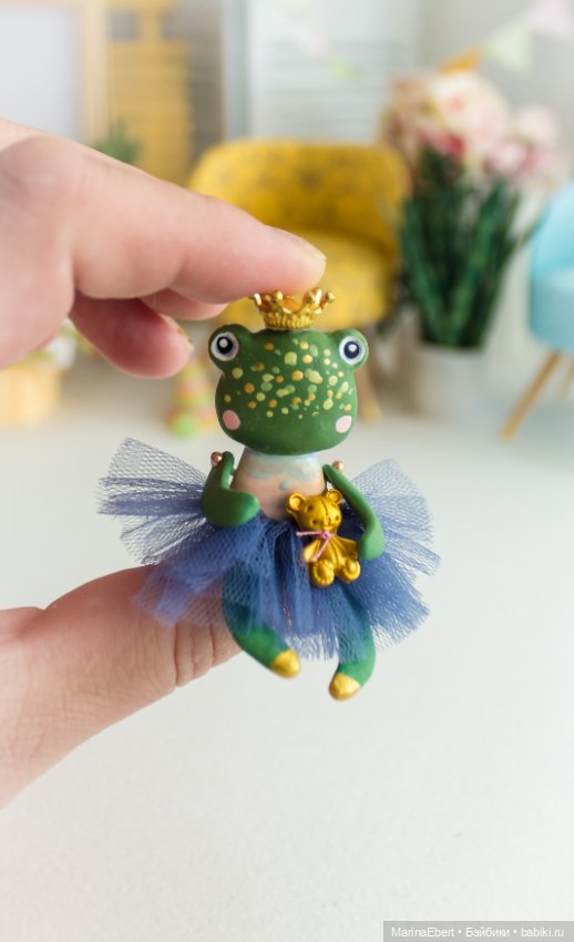 Лягушечка Каролина — Авторские миниатюрные куклы: лепка (фото 7)