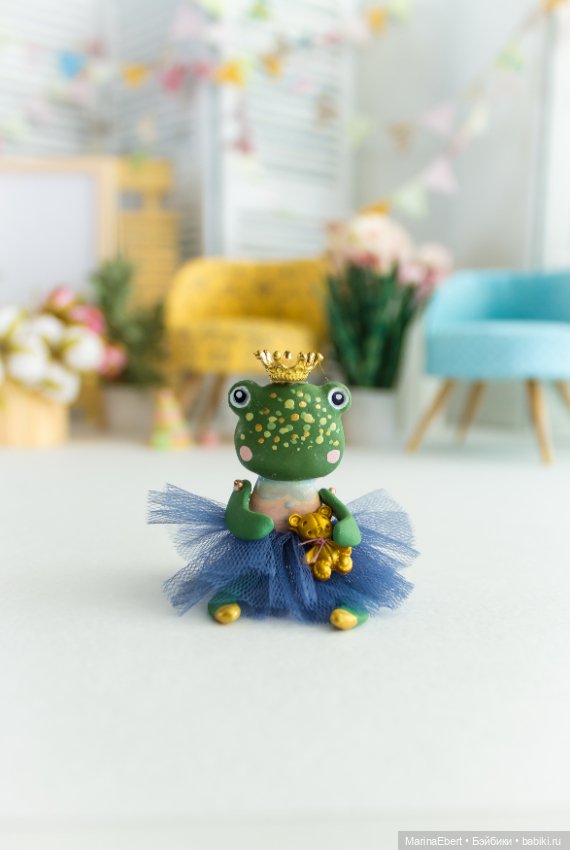 Лягушечка Каролина — Авторские миниатюрные куклы: лепка (фото 2)