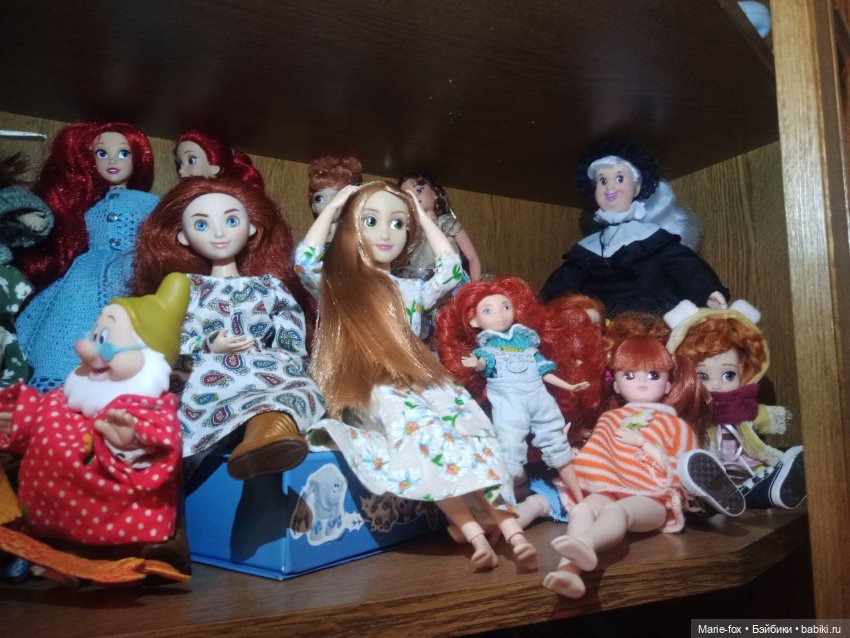 Кукольные полочки — Домашние коллекции кукол: фото собраний
