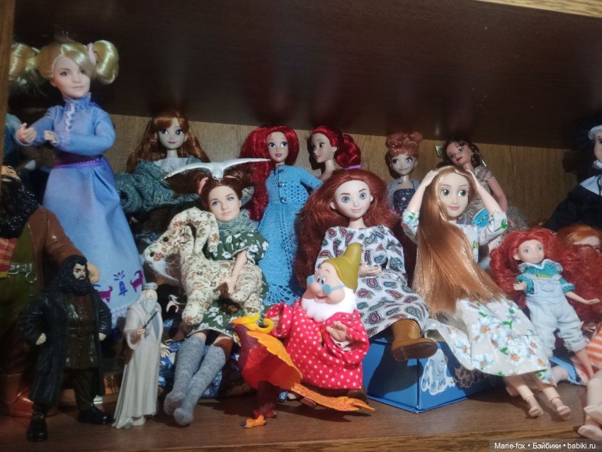 Кукольные полочки — Домашние коллекции кукол: фото собраний