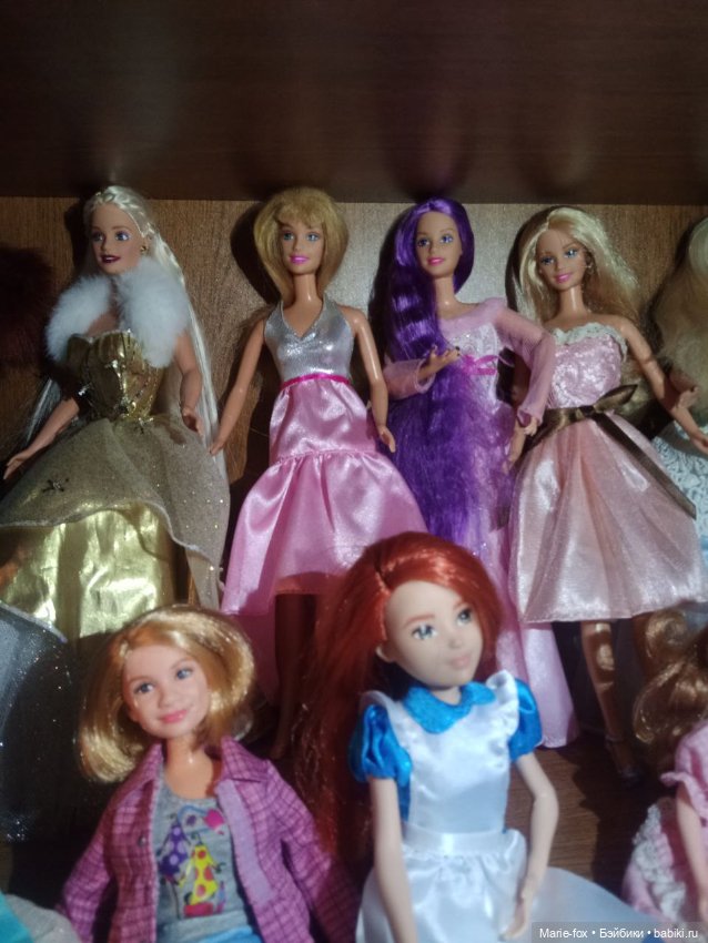Кукольные полочки — Домашние коллекции кукол: фото собраний (фото 8)
