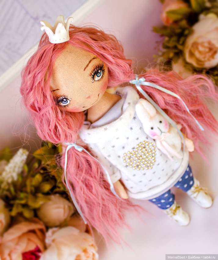 Текстильная куколка Энджи (фото 2)