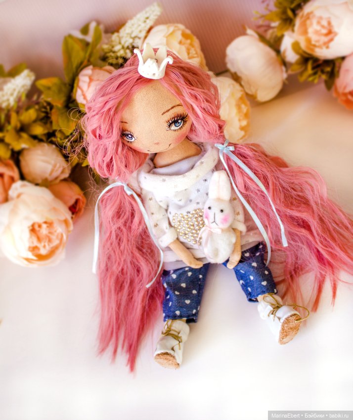 Текстильная куколка Энджи