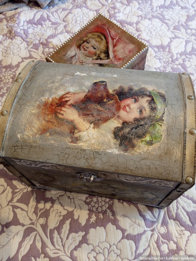 Старая картонная коробка — Наши хобби и творчество: вышивка