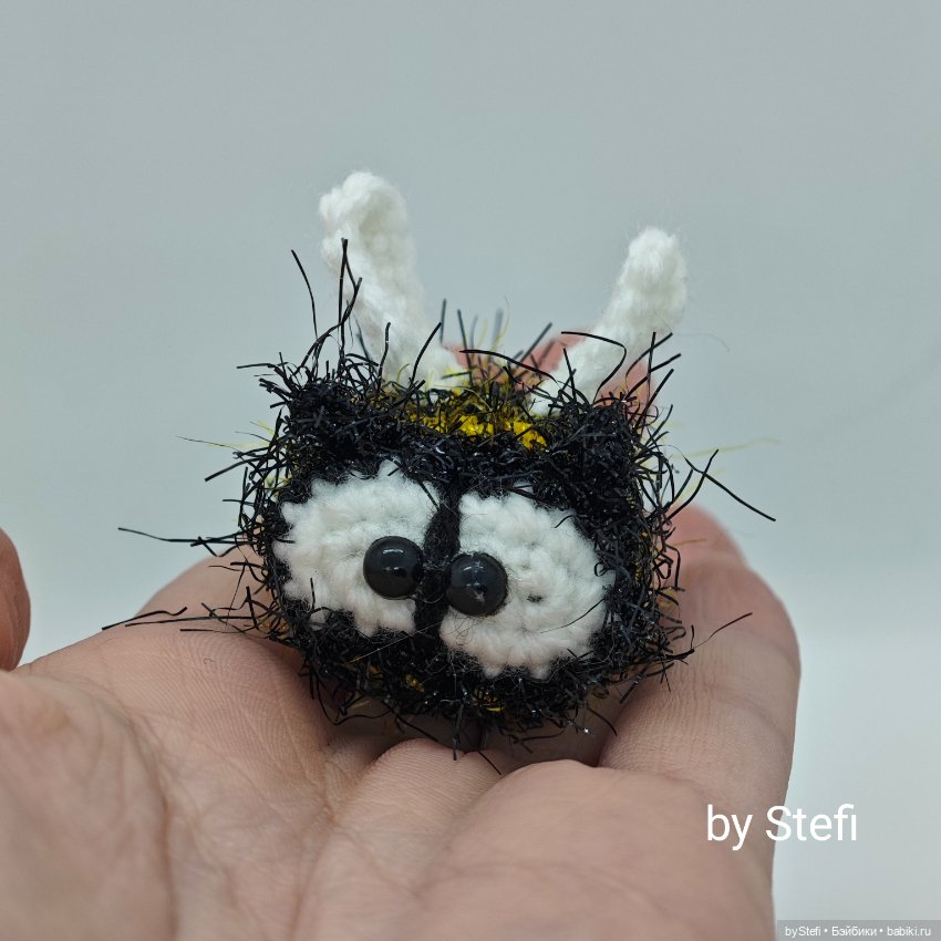 Пчёлка получилась (или шмелик) (фото 6)