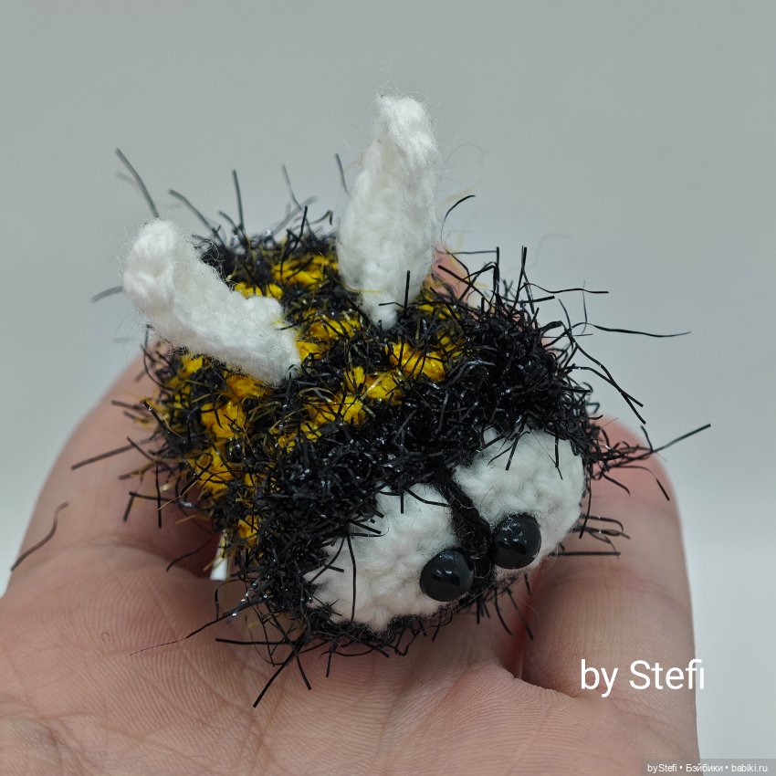 Пчёлка получилась (или шмелик) (фото 5)