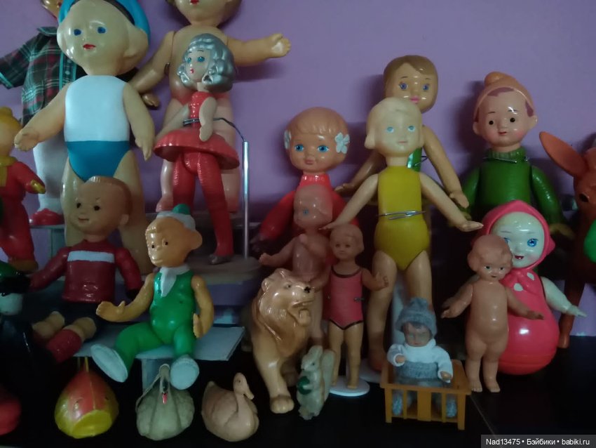 Повесила очередную полку, посмотрим, что уместилось на ней (фото 7)