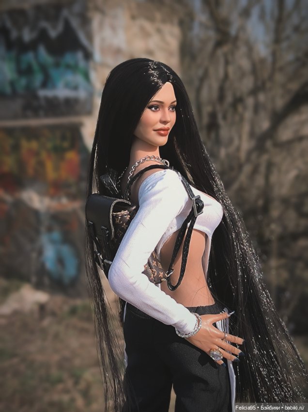 Прогулка с Кайли — Куклы Phicen (TBLeague/Фицен): бесшовные тела (фото 6)