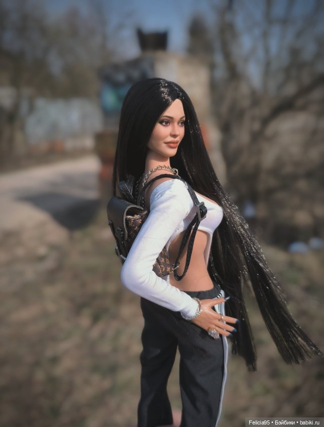 Прогулка с Кайли — Куклы Phicen (TBLeague/Фицен): бесшовные тела (фото 4)