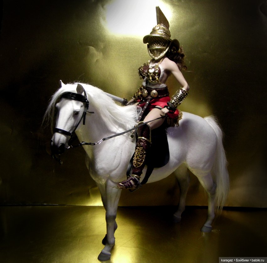 Куклы в доспехах верхом на конях (фото 5)