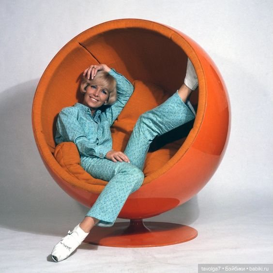 "Ты просто космос, детка!" - Космическая мода 1960-х